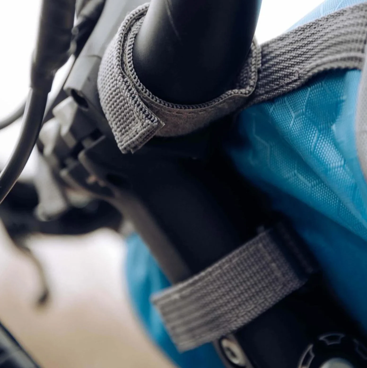 Bicycle Bag With Touchscreen - Image 9